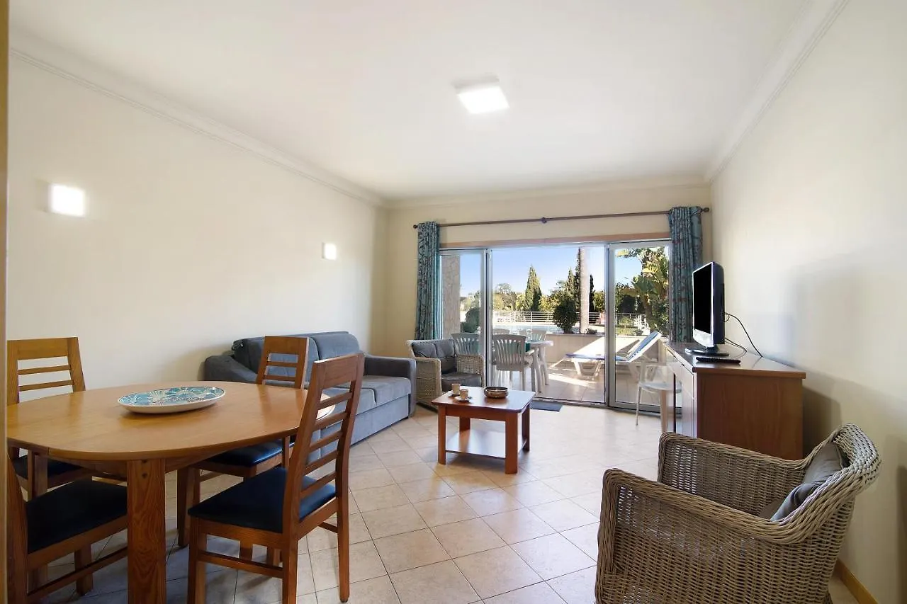 Family House White Dove Villa Olhos de Agua  Olhos de Agua (Albufeira)
